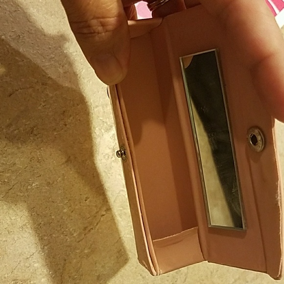 Two clinique makeup bags and lipstick case - Picture 4 of 5